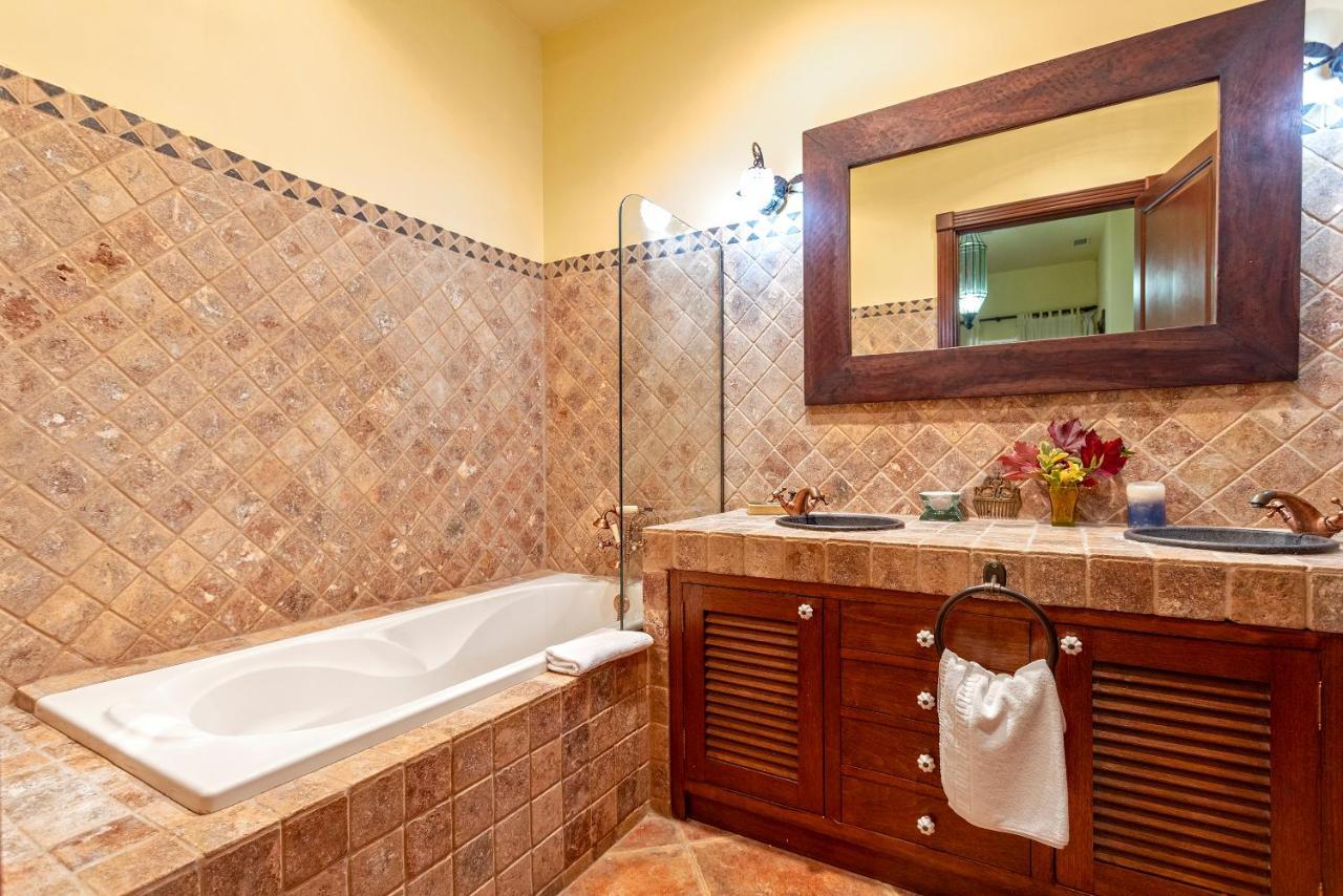 Casa Flores Con Piscina Interior Climatizada Alcaucín Zewnętrze zdjęcie