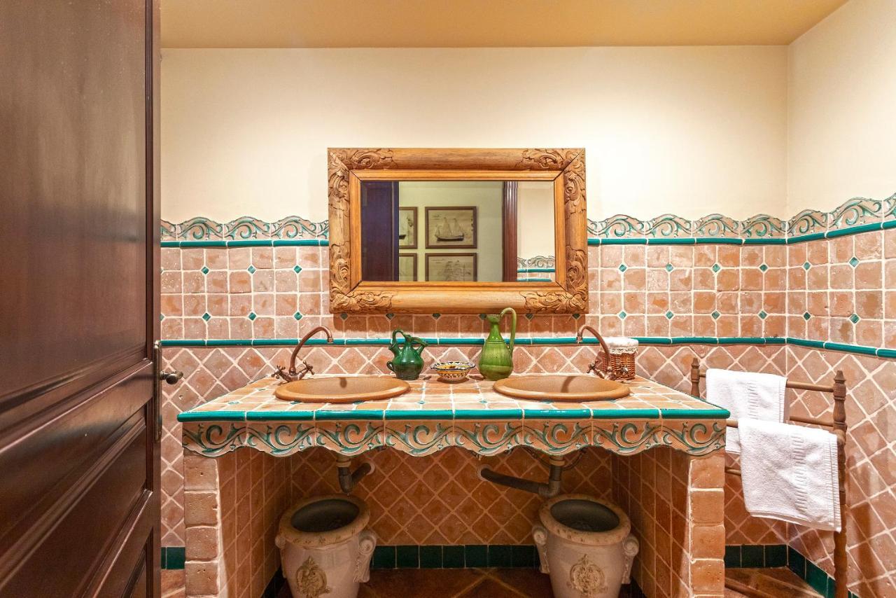 Casa Flores Con Piscina Interior Climatizada Alcaucín Zewnętrze zdjęcie