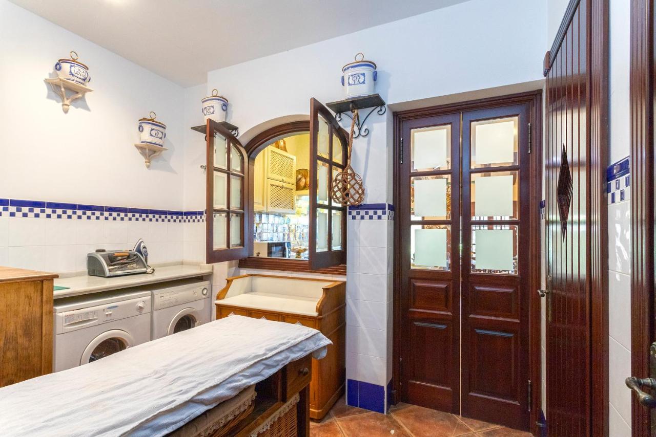 Casa Flores Con Piscina Interior Climatizada Alcaucín Zewnętrze zdjęcie